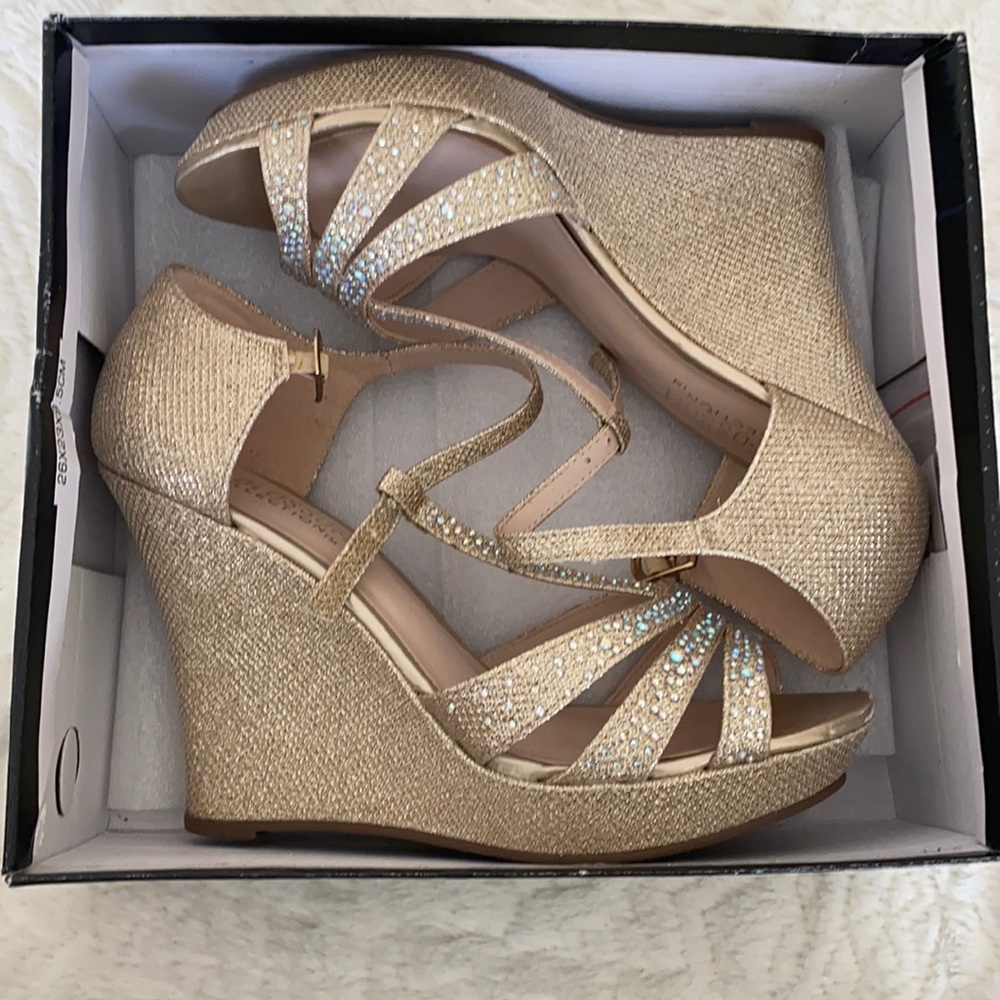 Sparkly Wedges